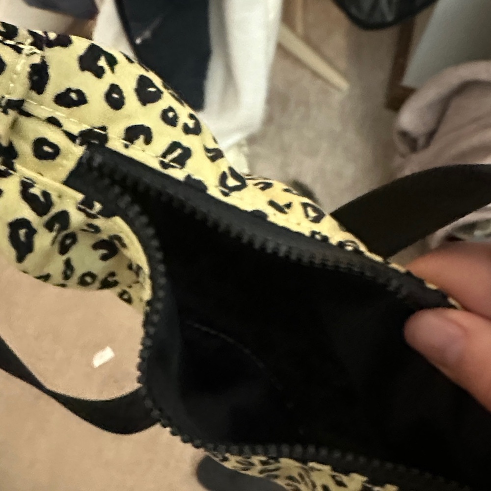 Baggu Leopard Pattern Crossbody Bag - image 3